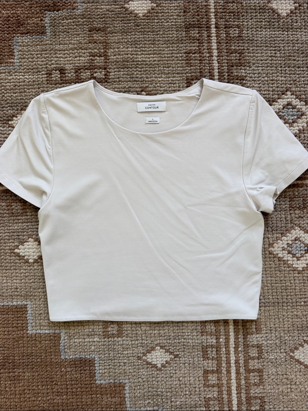Aritzia Contour Almond Cropped Crew